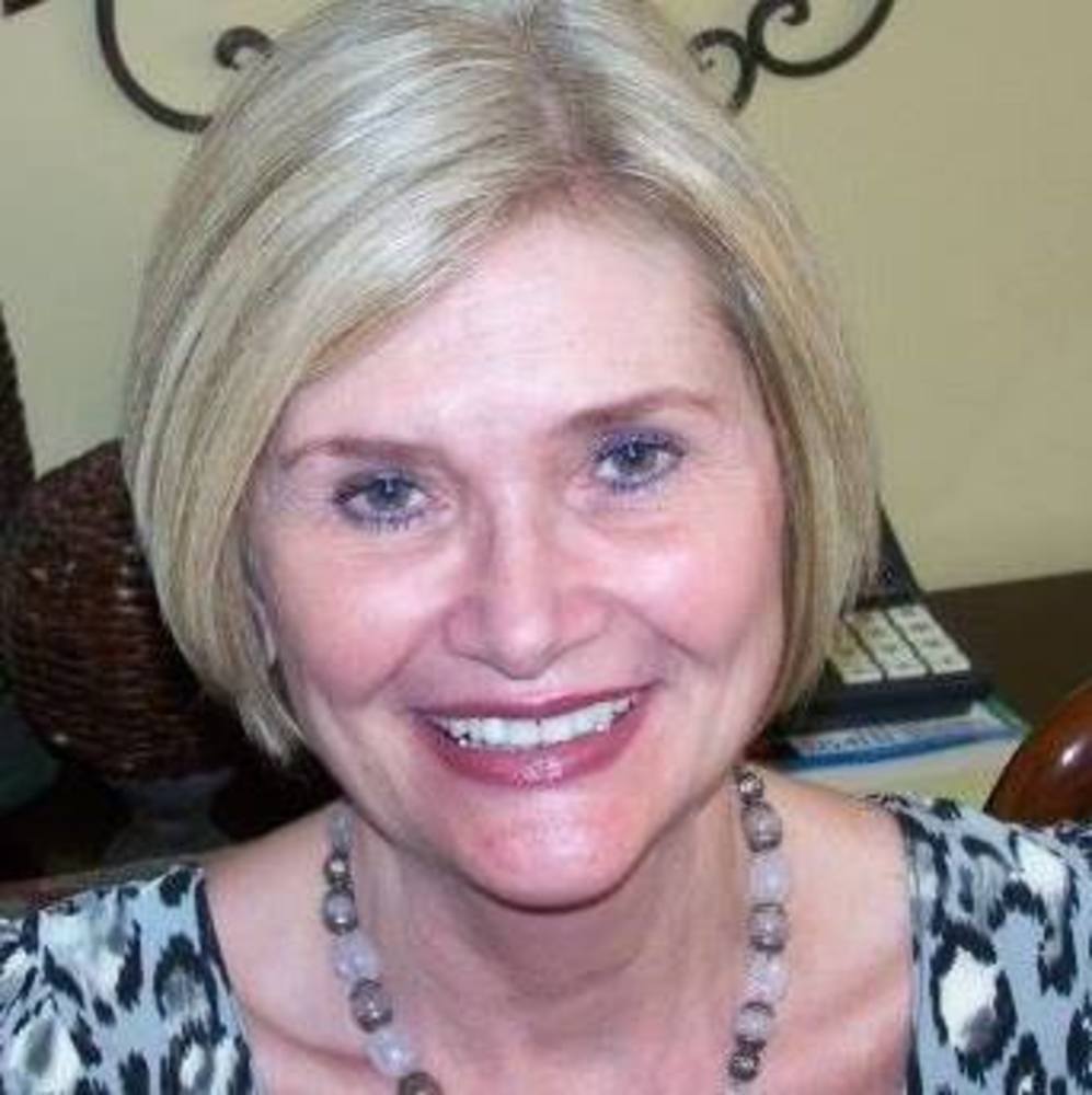 Meet your Posher, Elaine